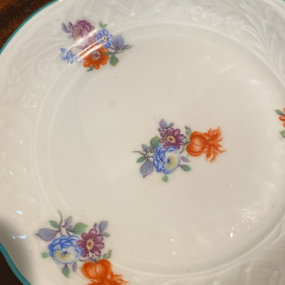 Schumann Bavaria Germany Us Zone Wild Flowers Green Rim Porcelain Teacup Saucer - Picture 13 of 14